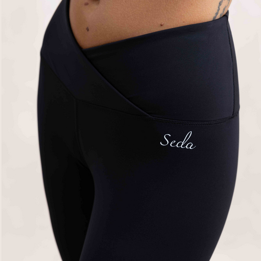SEDA Black Activ V-Cut Yoga Pant
