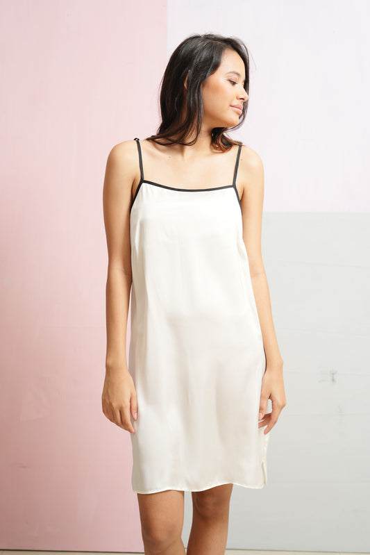 NTY SLIP DRESS WHITE