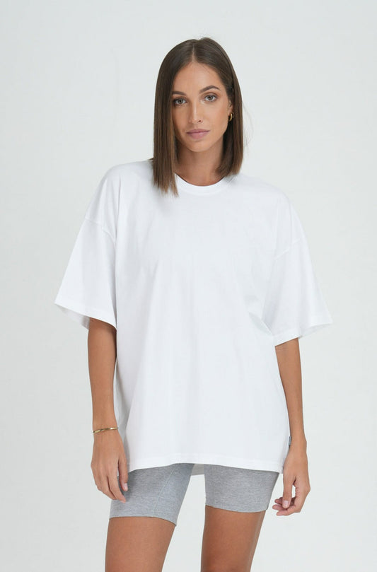 BASIC OVERSIZED WHITE T SHIRT