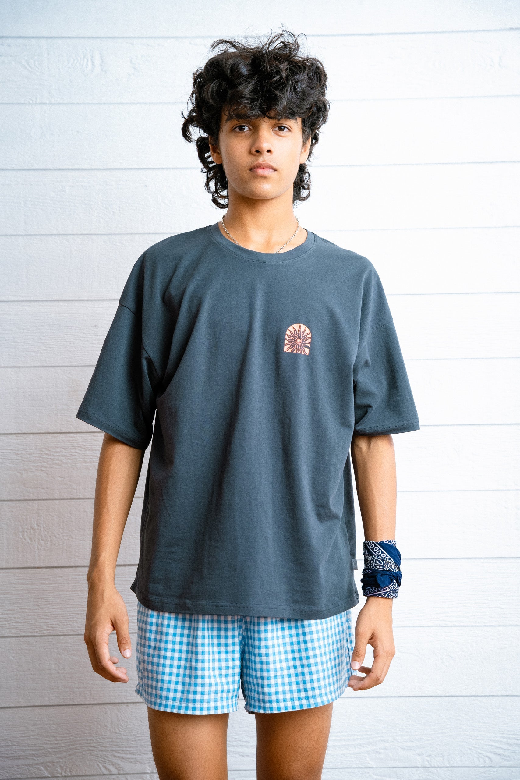 Relaxed-fit boxer shorts in soft woven fabric. Regular waist with center lable on waistband with covered elastic.		